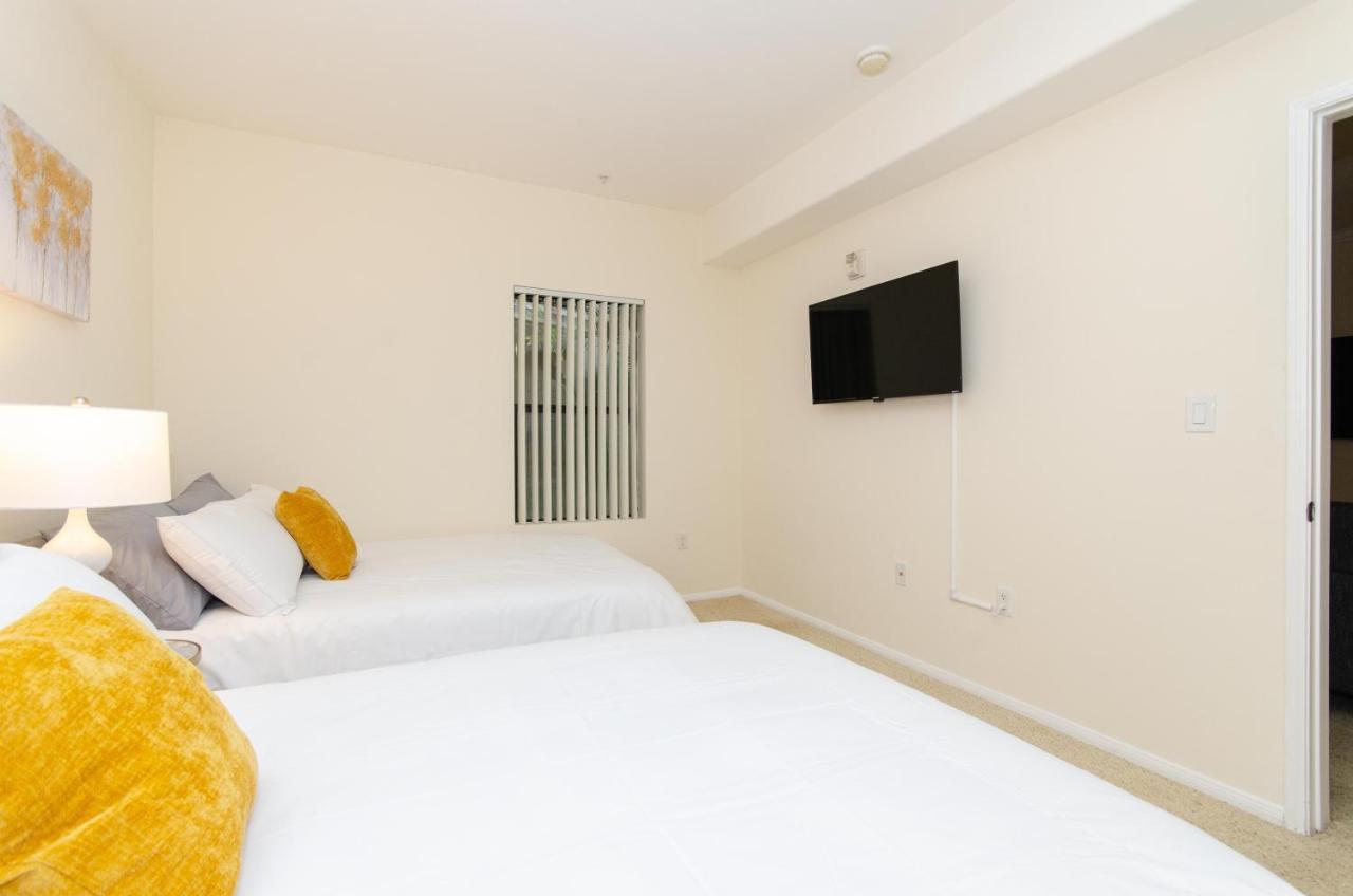 Located Perfectly 2 Bedroom Downtown Los Angeles Kültér fotó